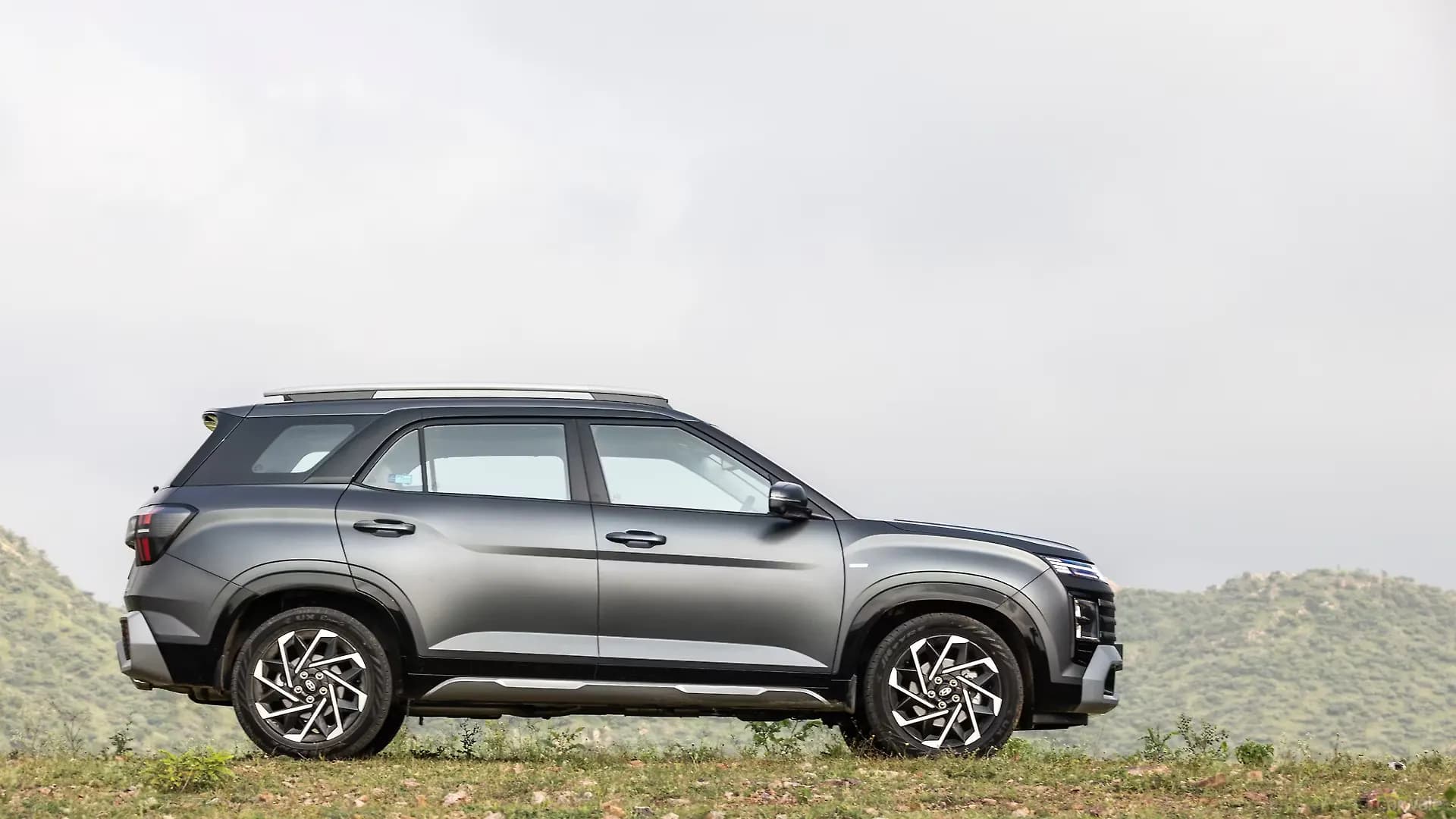 HYUNDAI ALCAZAR thumbnail 4