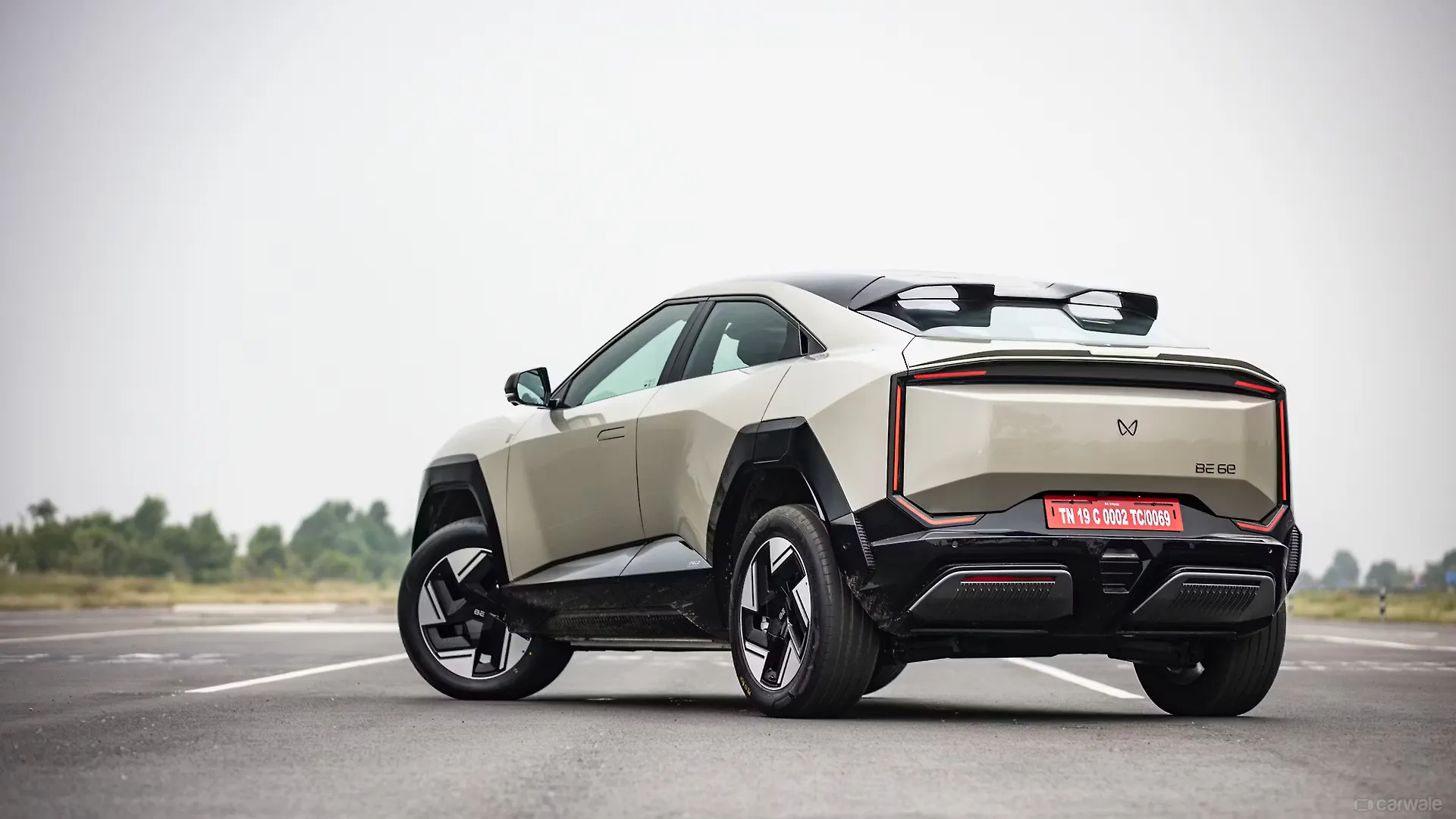 MAHINDRA BE6 thumbnail 2