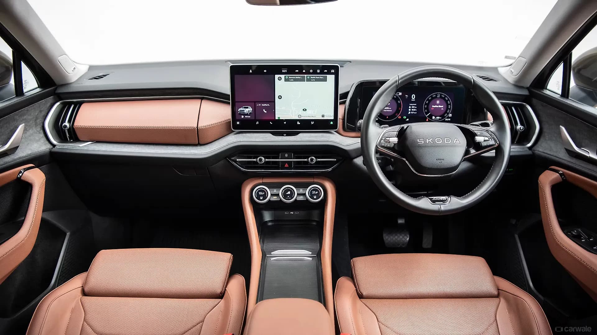 SKODA KODIAQ thumbnail 5