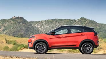 TATA NEXON thumbnail 3