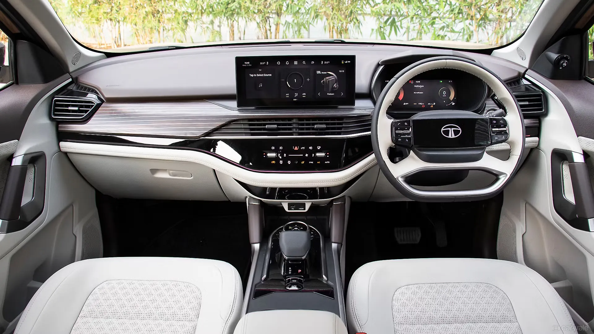 TATA SAFARI thumbnail 5